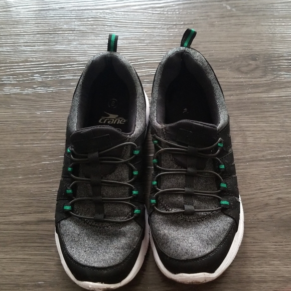 crane tennis shoes